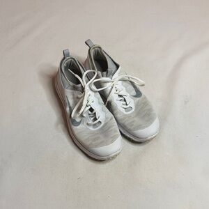 Nike White Women's FL Bermuda Golf Shoes